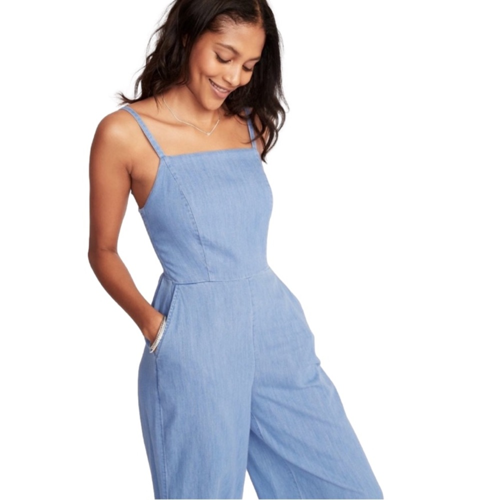 💖3/$14 WOMEN'S Denim Jumpsuit